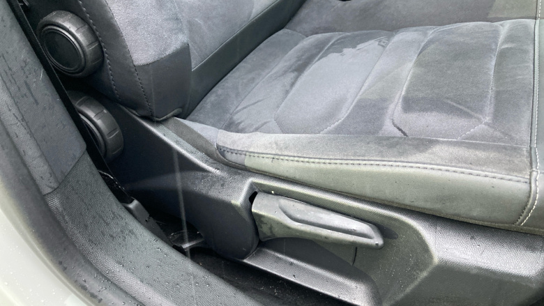 Citroen C4 1.2 PureTech [130] Max 5dr Auto Petrol Hatchback